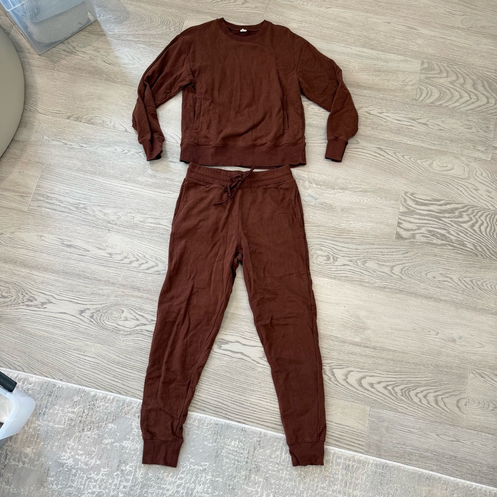 Goumi Women’s Matching Sweat Set